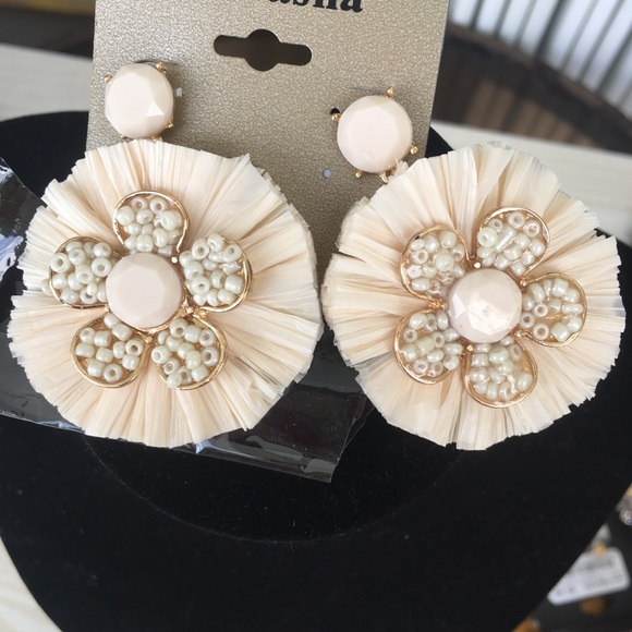 Natasha Couture Jewelry - Natasha gorgeous ivory Beaded Raffia earrings
